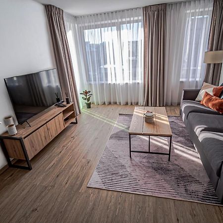 Grunt Apartments Mladá Boleslav エクステリア 写真