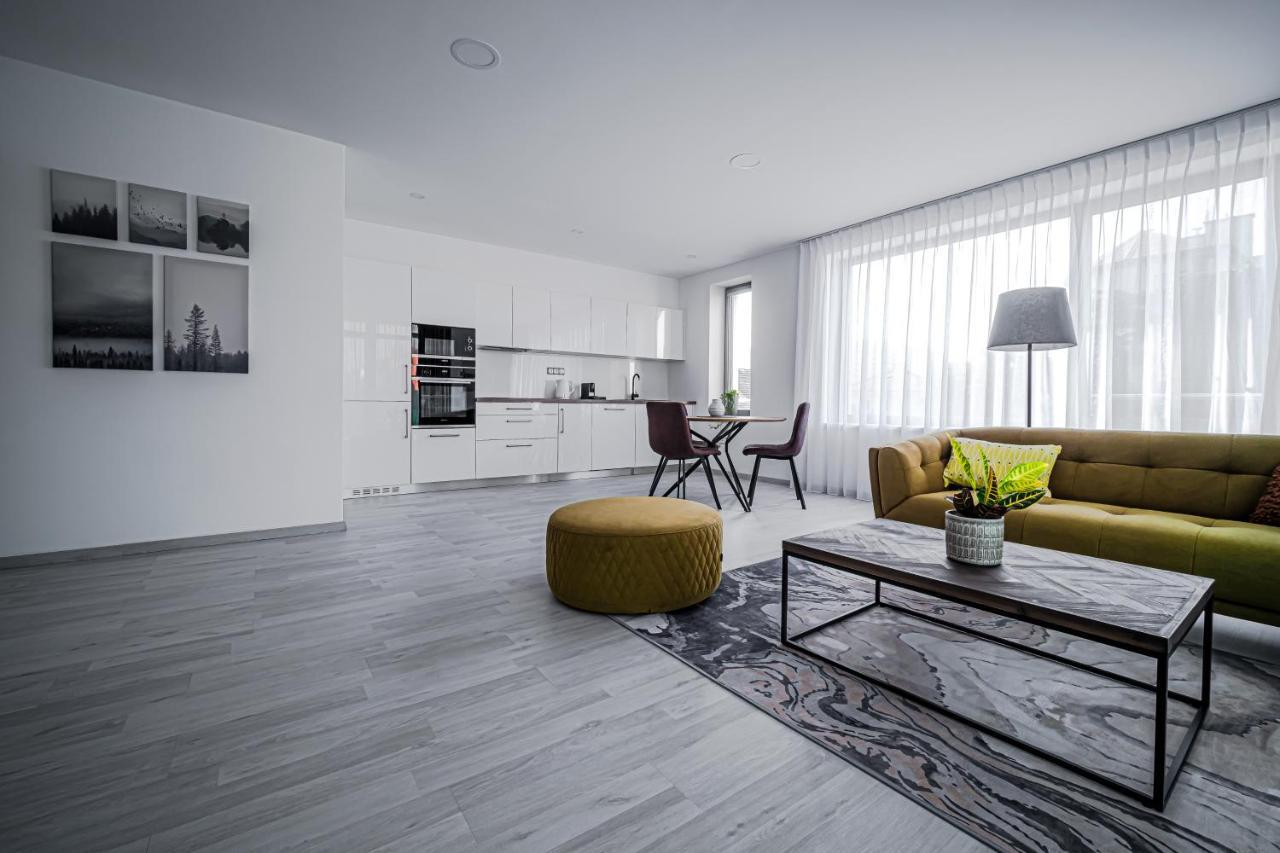 Grunt Apartments Mladá Boleslav エクステリア 写真